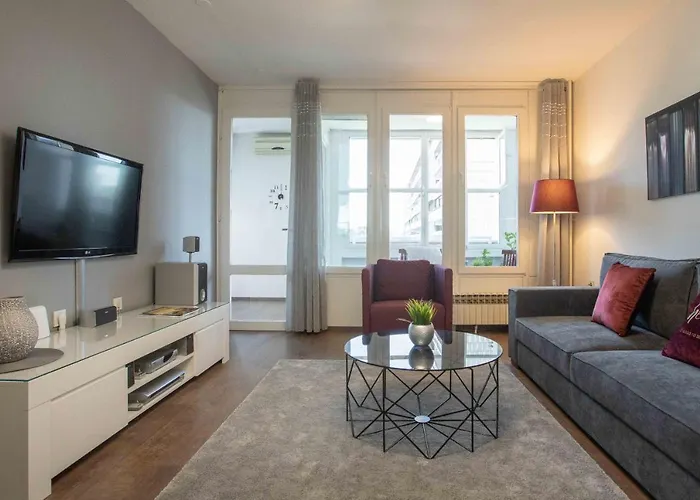 Modern Apartment Near Faculty Of El Engineering