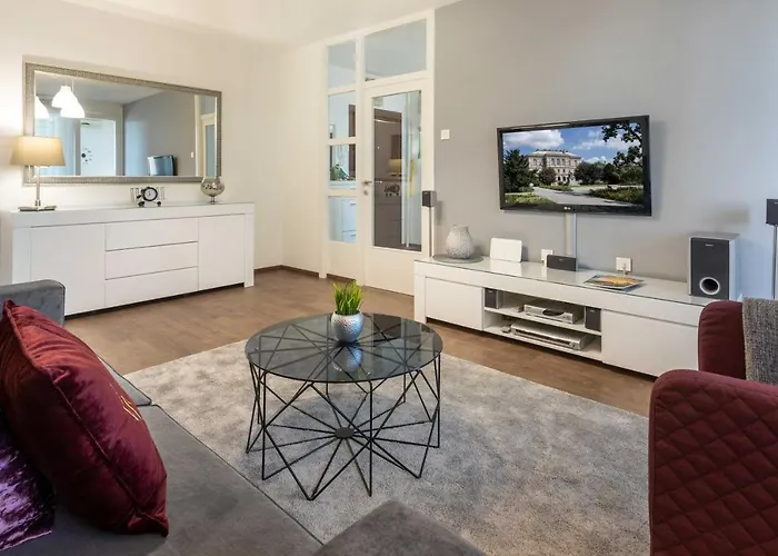 Modern Apartment Near Faculty Of El Engineering